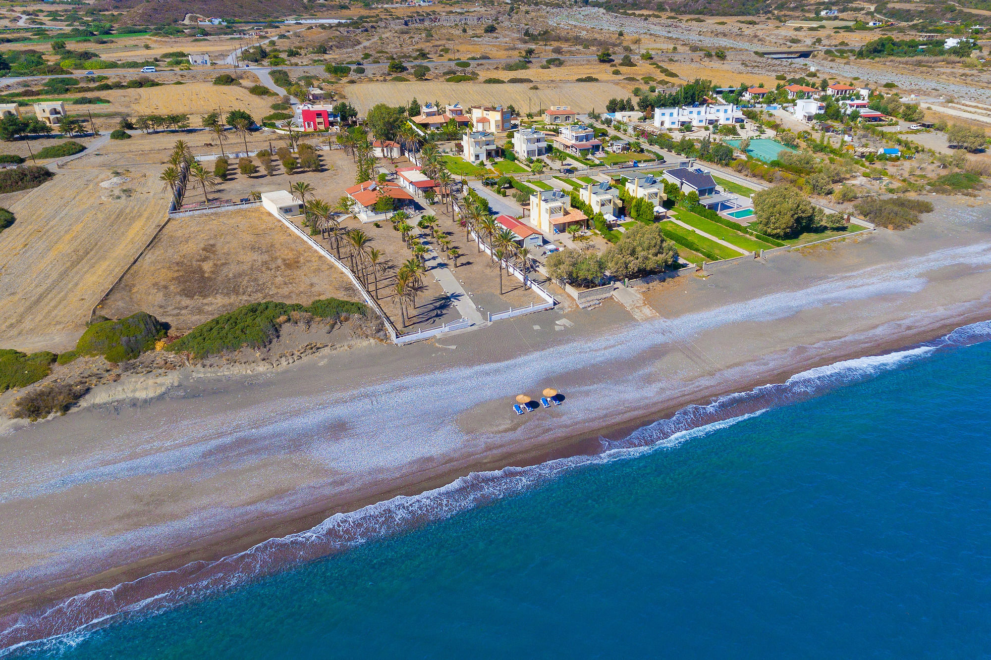 Villa Maria Beachfront Residence คิโอตาริ ภายนอก รูปภาพ